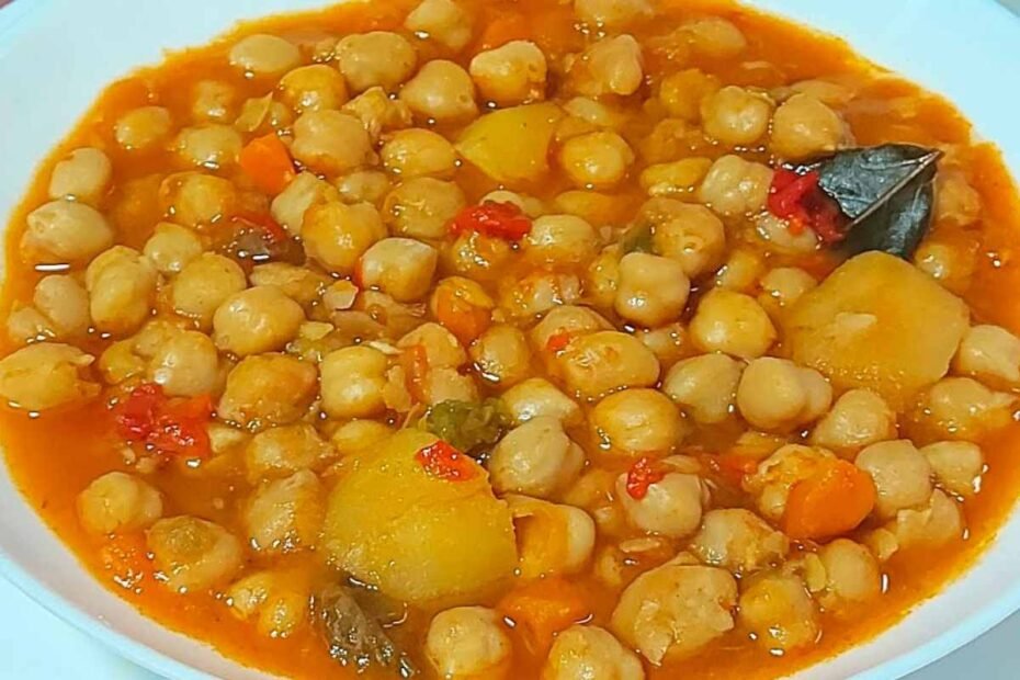Potaje de Garbanzos! Un Plato Tradicional y Reconfortante