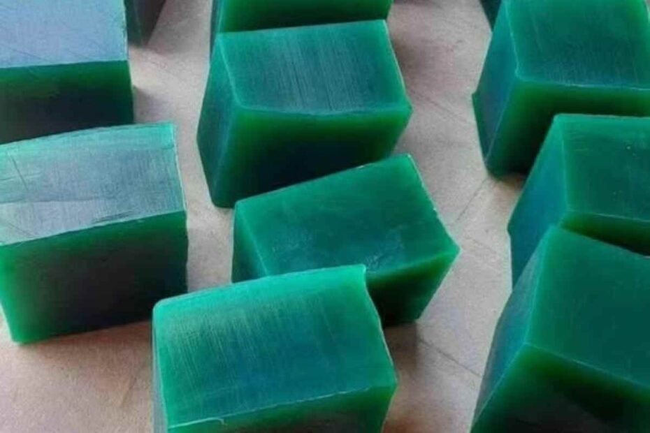 Jabón Milagroso de Hoja de Papaya! Limpia Todo con una Receta Simple y Eficaz