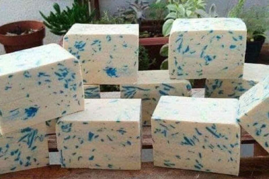 Jabón de Bicarbonato de Sodio que Ahorra Dinero y Limpia Como Nunca