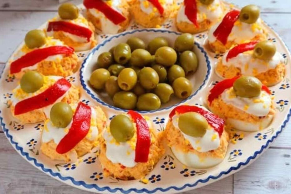 Huevos Rellenos con Atún! receta clásica para todas las ocasiones